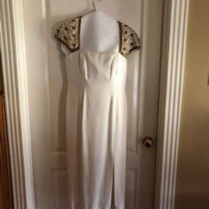 Brand: Francais Size 8 Petite color: Off white